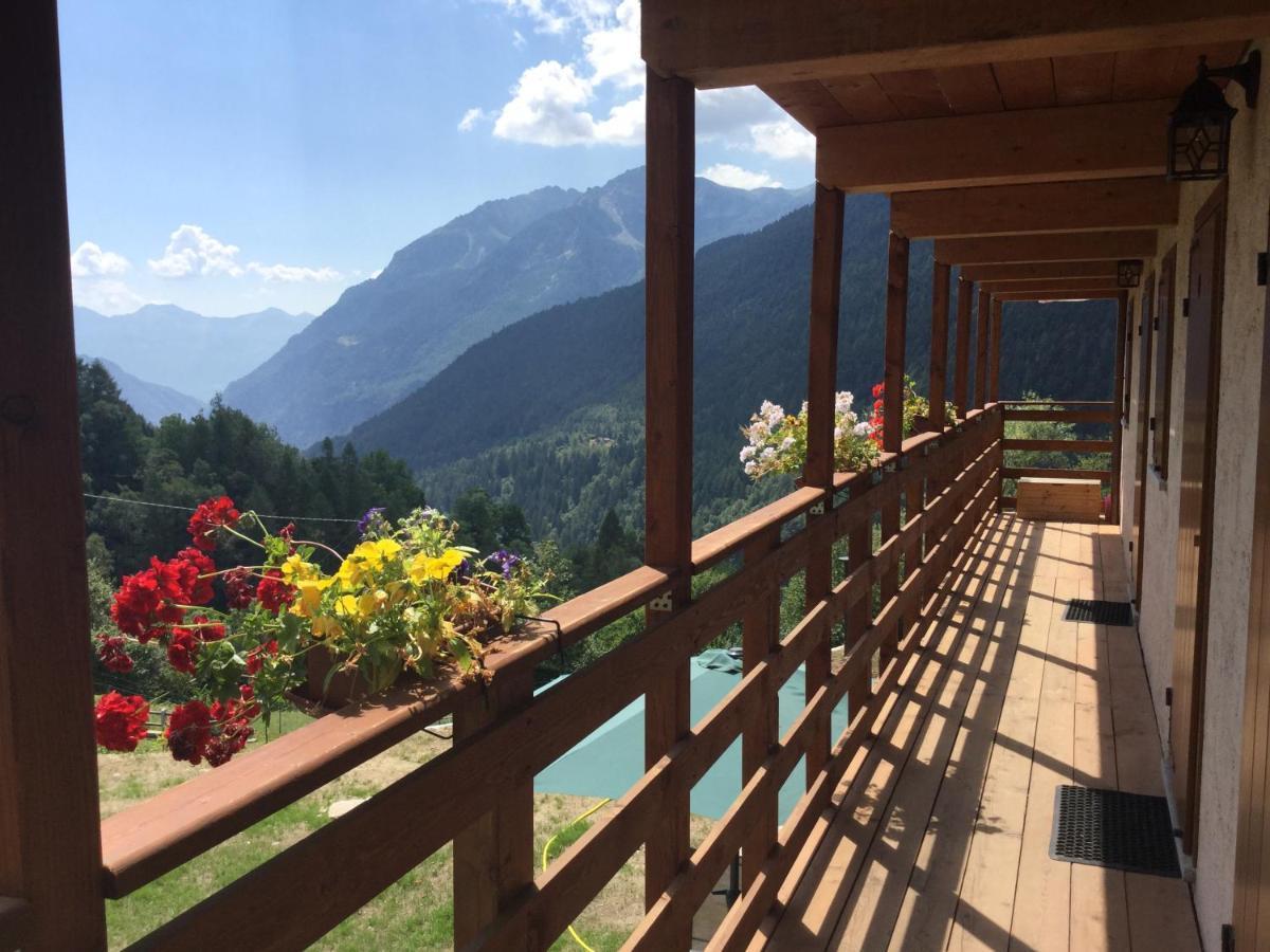 Il Teggiolo Bed & Breakfast Varzo Exterior photo